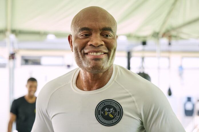 Anderson Silva faces old UFC rival Chael Sonnen in boxing match