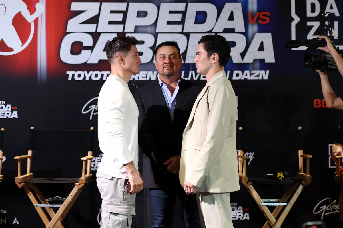 William Zepeda and Giovanni Cabrera go face to face