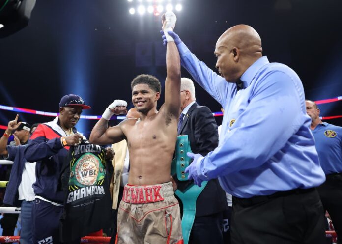 Shakur Stevenson defeats Artem Harutyunyan to retain title