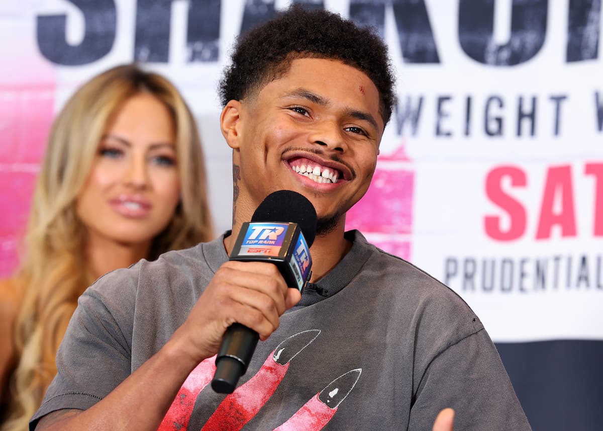 Photos Shakur Stevenson Vs Artem Harutyunyan Primed For World Title Fight   Shakur Stevenson Mic 