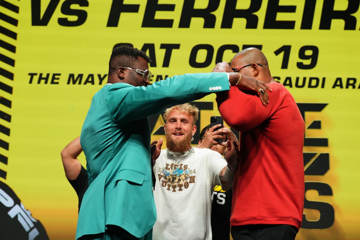 Francis Ngannou and Renan Ferreira go face to face