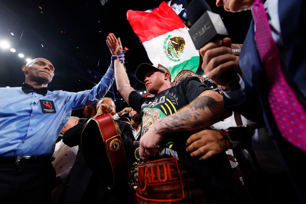 Canelo Alvarez victorious over Edgar Berlanga