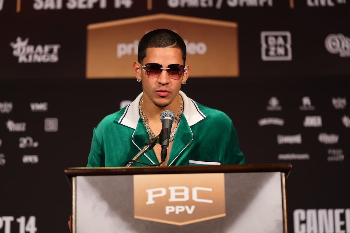 Edgar Berlanga at press conference