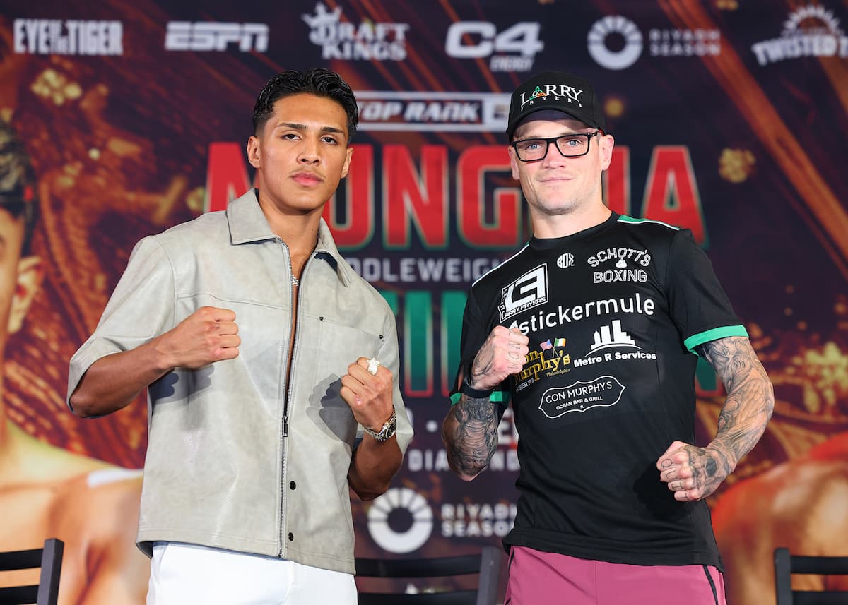 Emiliano Vargas and Larry Fryers at the press conference