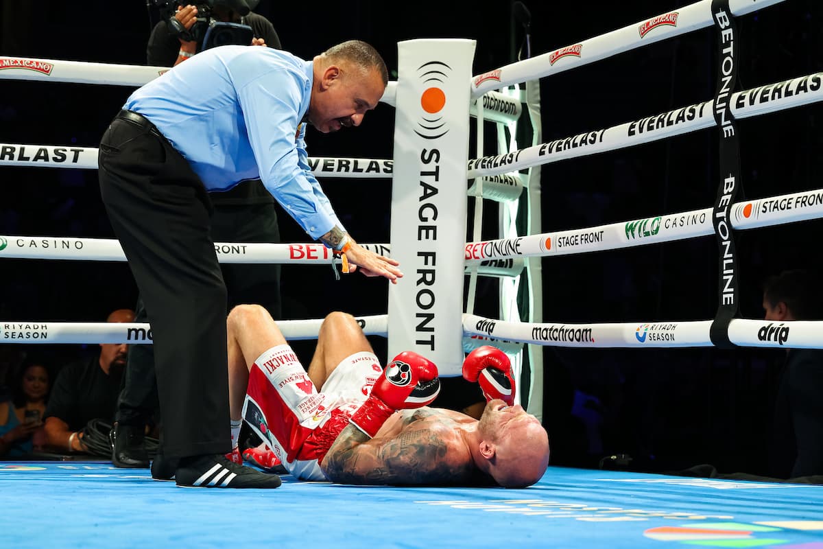 Maciej Sulecki knocked out