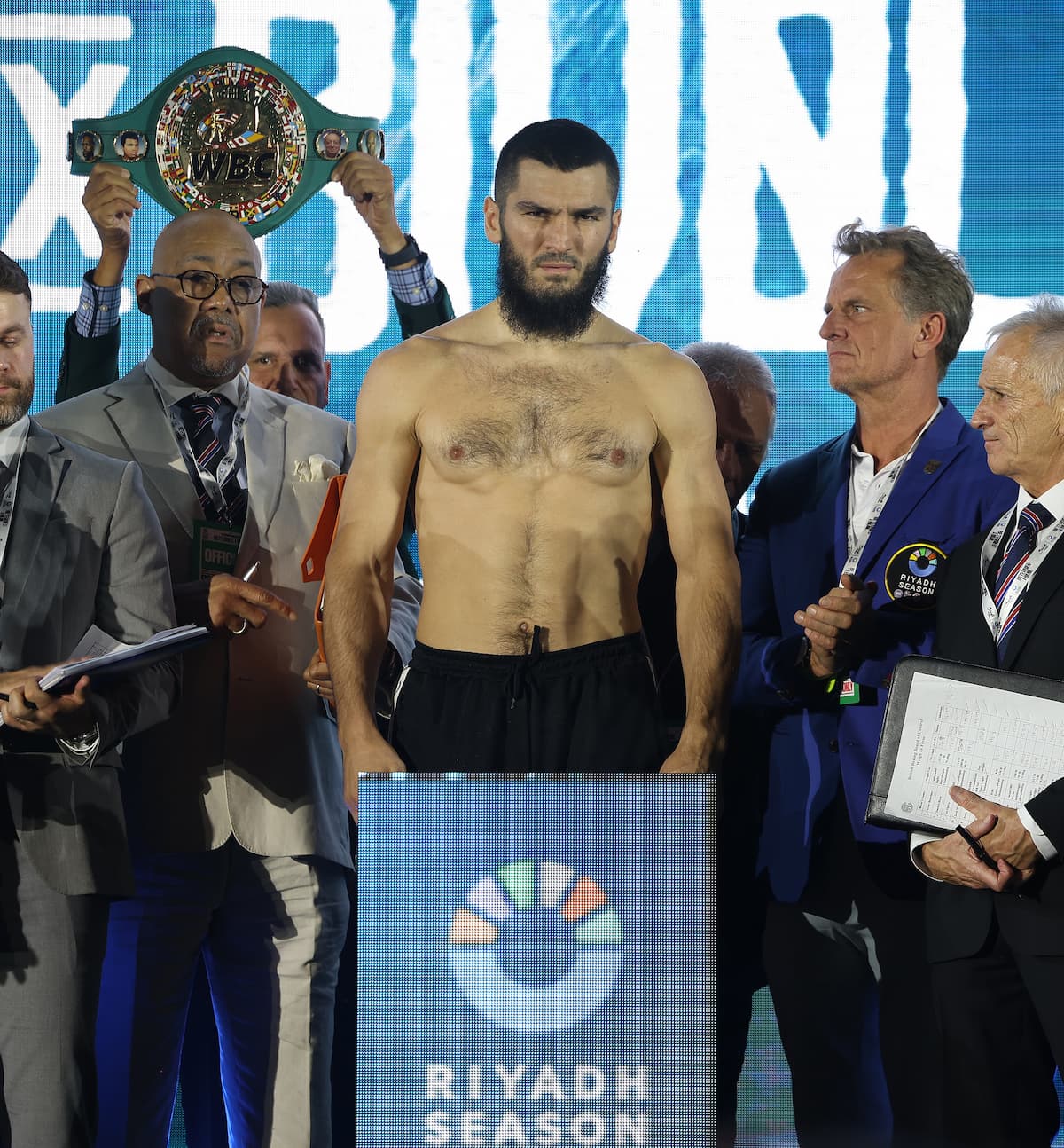 Artur Beterbiev