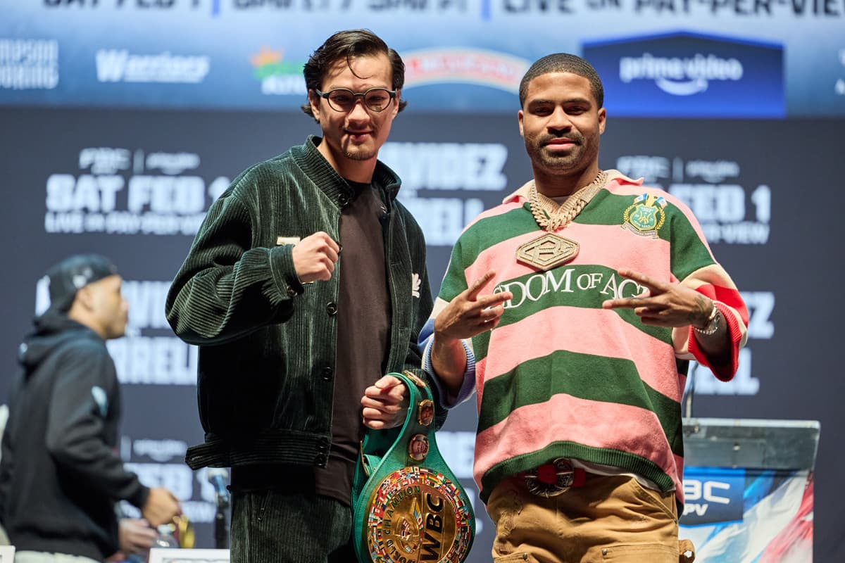 Brandon Figueroa and Stephen Fulton pose at the press conference