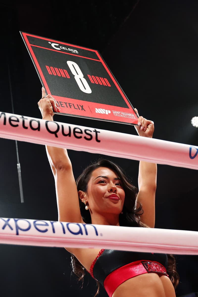 MVP ring girl Delia Sylvain