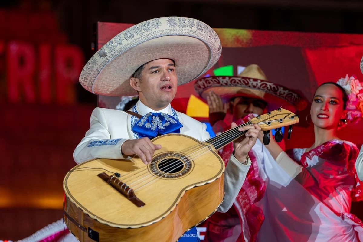 Latino Night Grand Arrivals