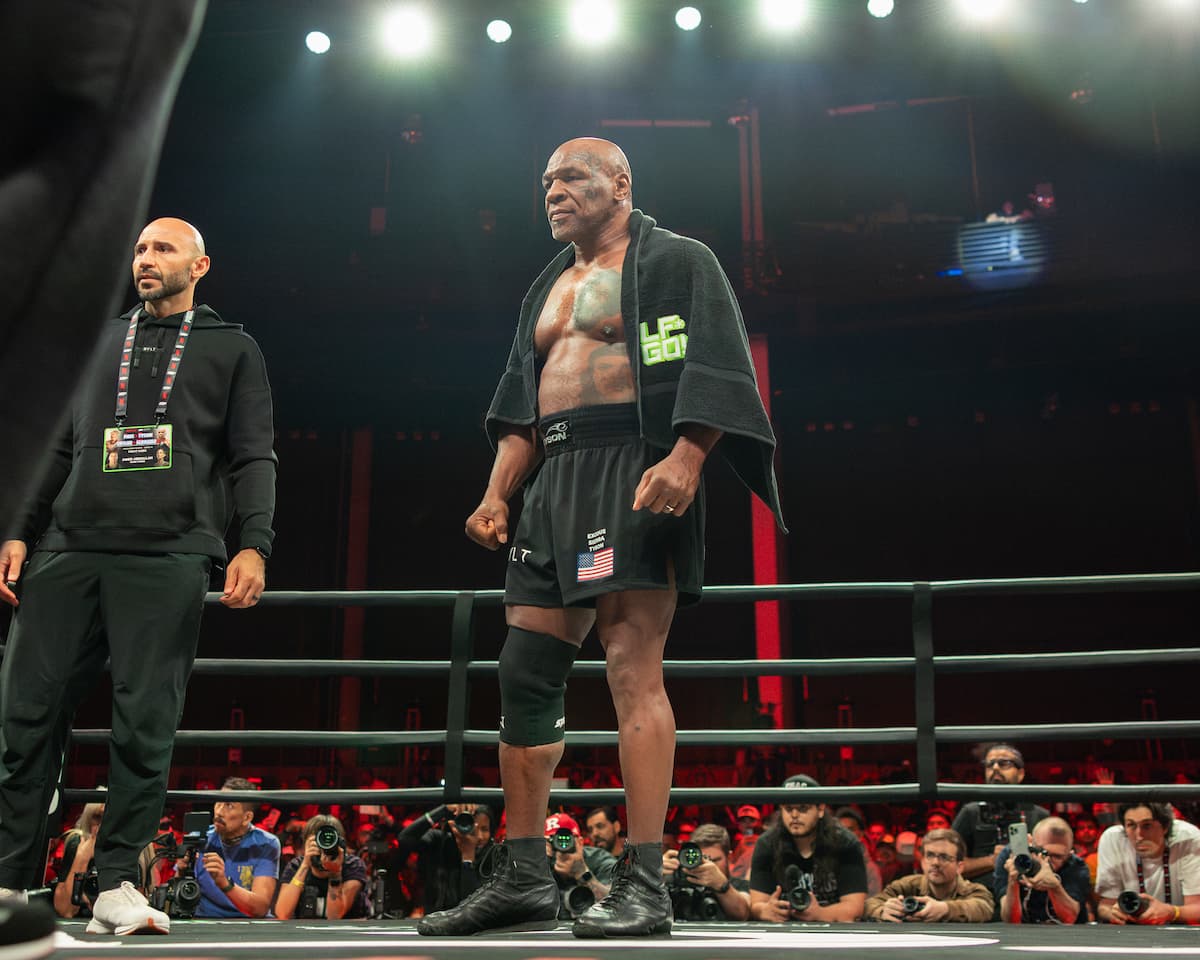 Mike Tyson and Jake Paul showcase their skills at an open workout ahead of ...