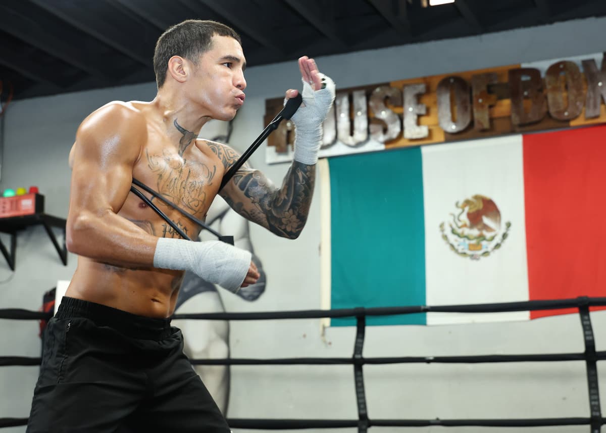 Oscar Valdez