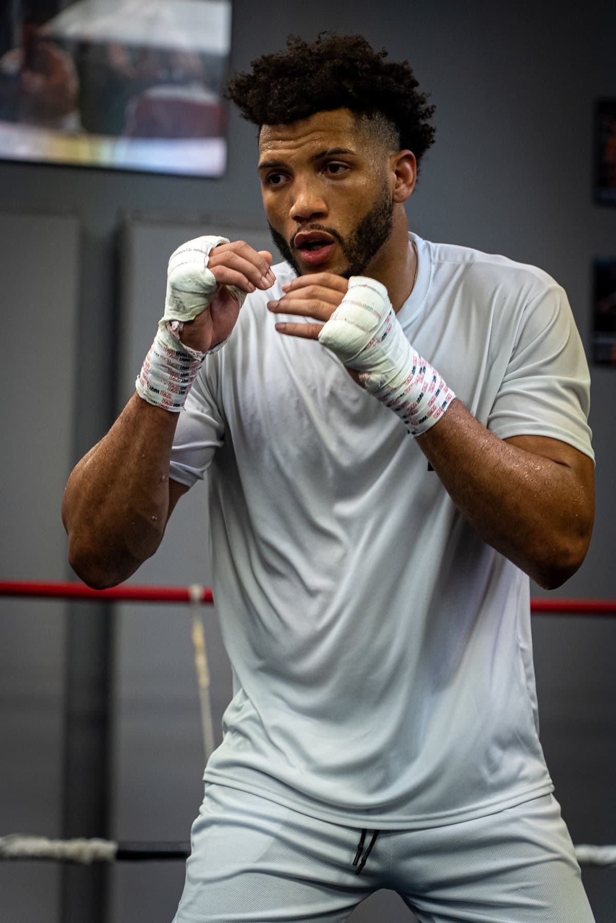 David Morrell training for his fight against David Benavidez