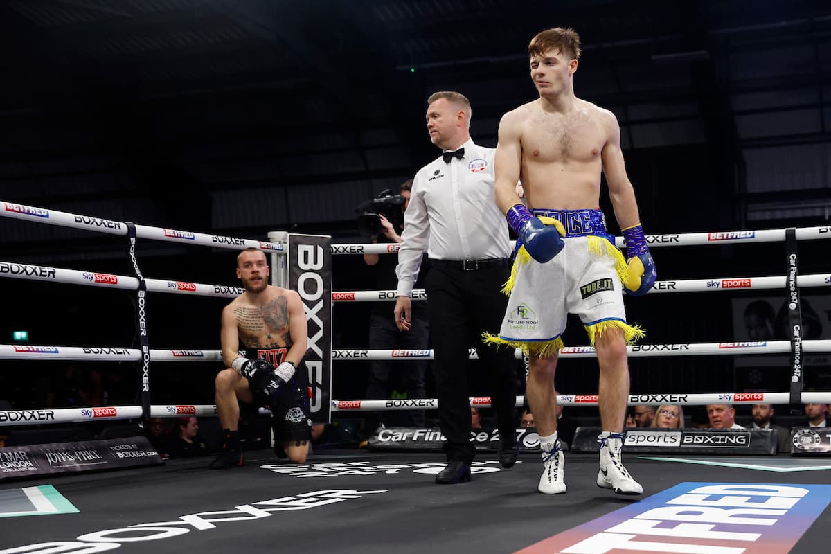 Ellis Price knocks down Liam Fitzmaurice