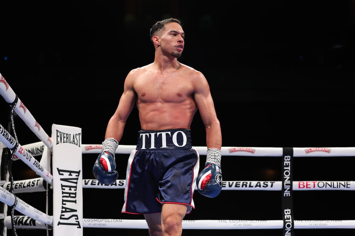 Ernesto Mercado during his bout against Jose Pedraza