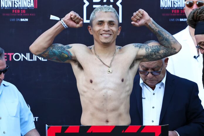 Mauricio Lara is set for his next fight against Edwing Davila in Mexico City