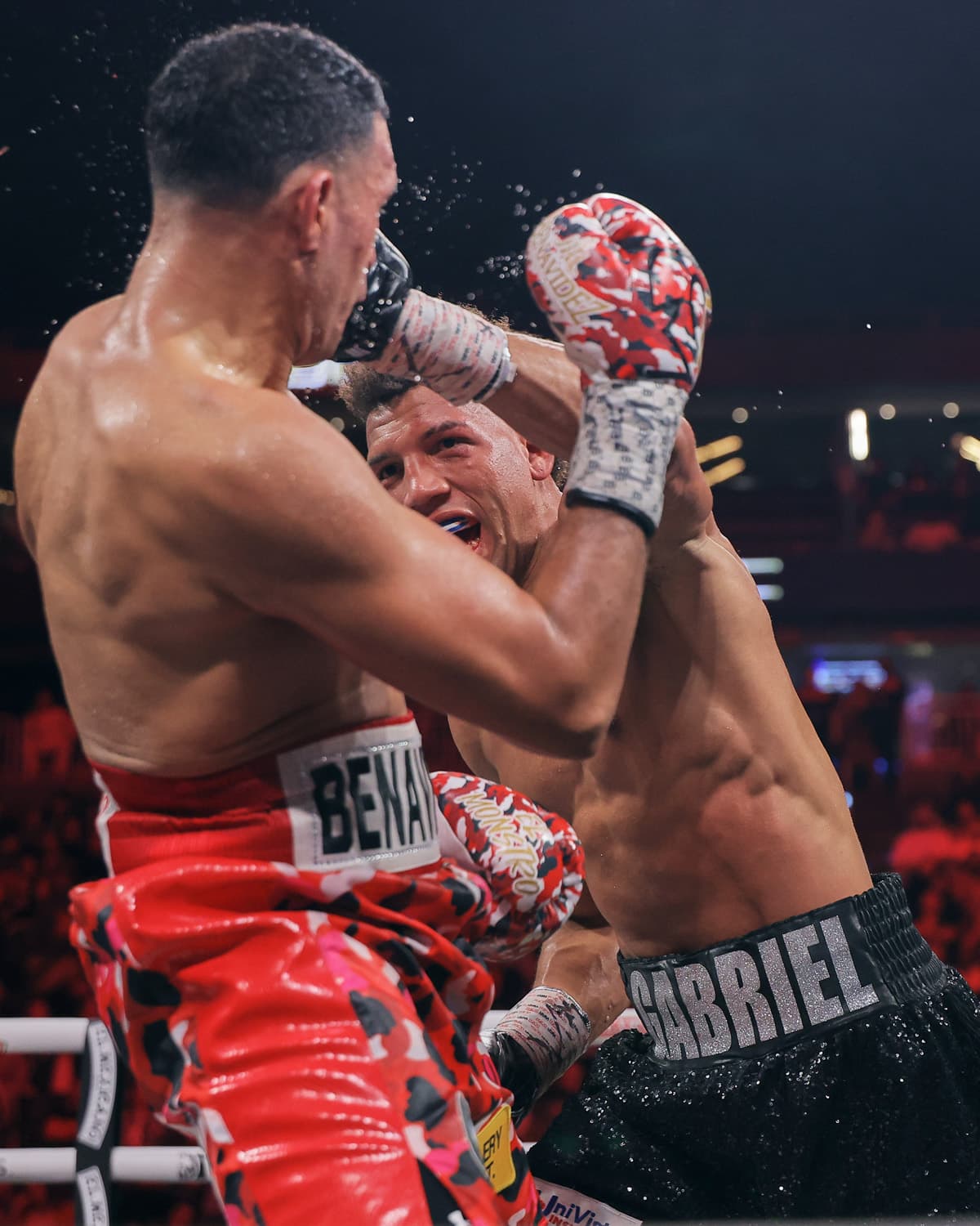 David Benavidez vs David Morrell