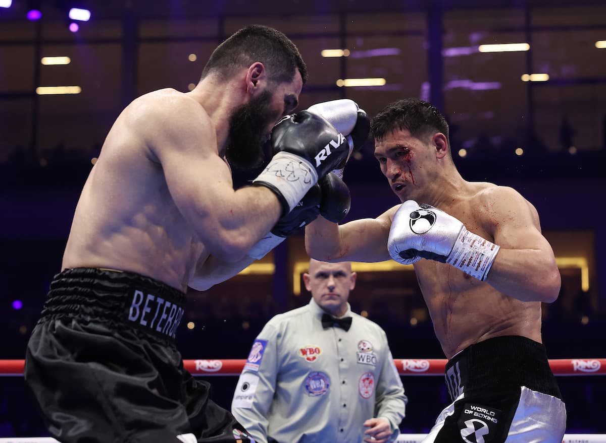 Dmitry Bivol vs Artur Beterbiev