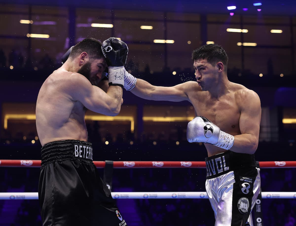 Dmitry Bivol vs Artur Beterbiev